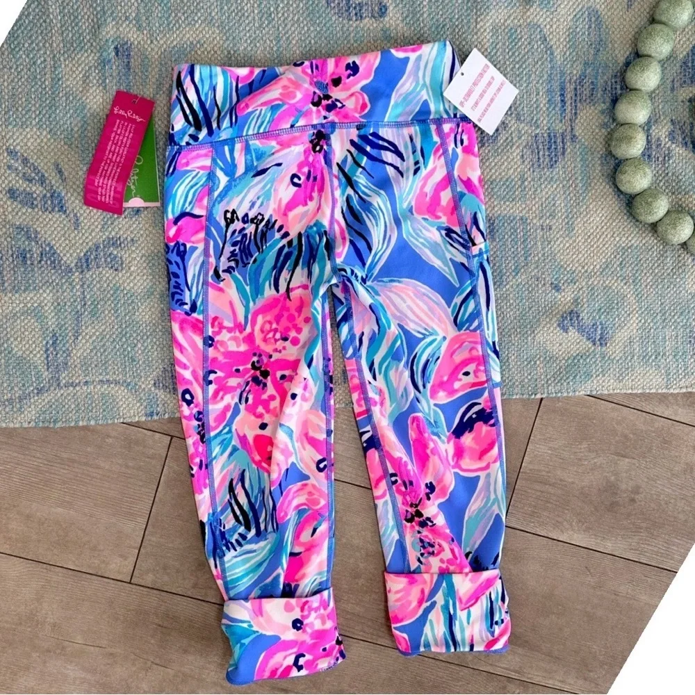 New Lilly Pulitzer Tropical Cropped Leggings Women’s XS Fara Weekender Luxletic